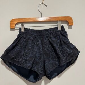 Lululemon hotty hot shorts